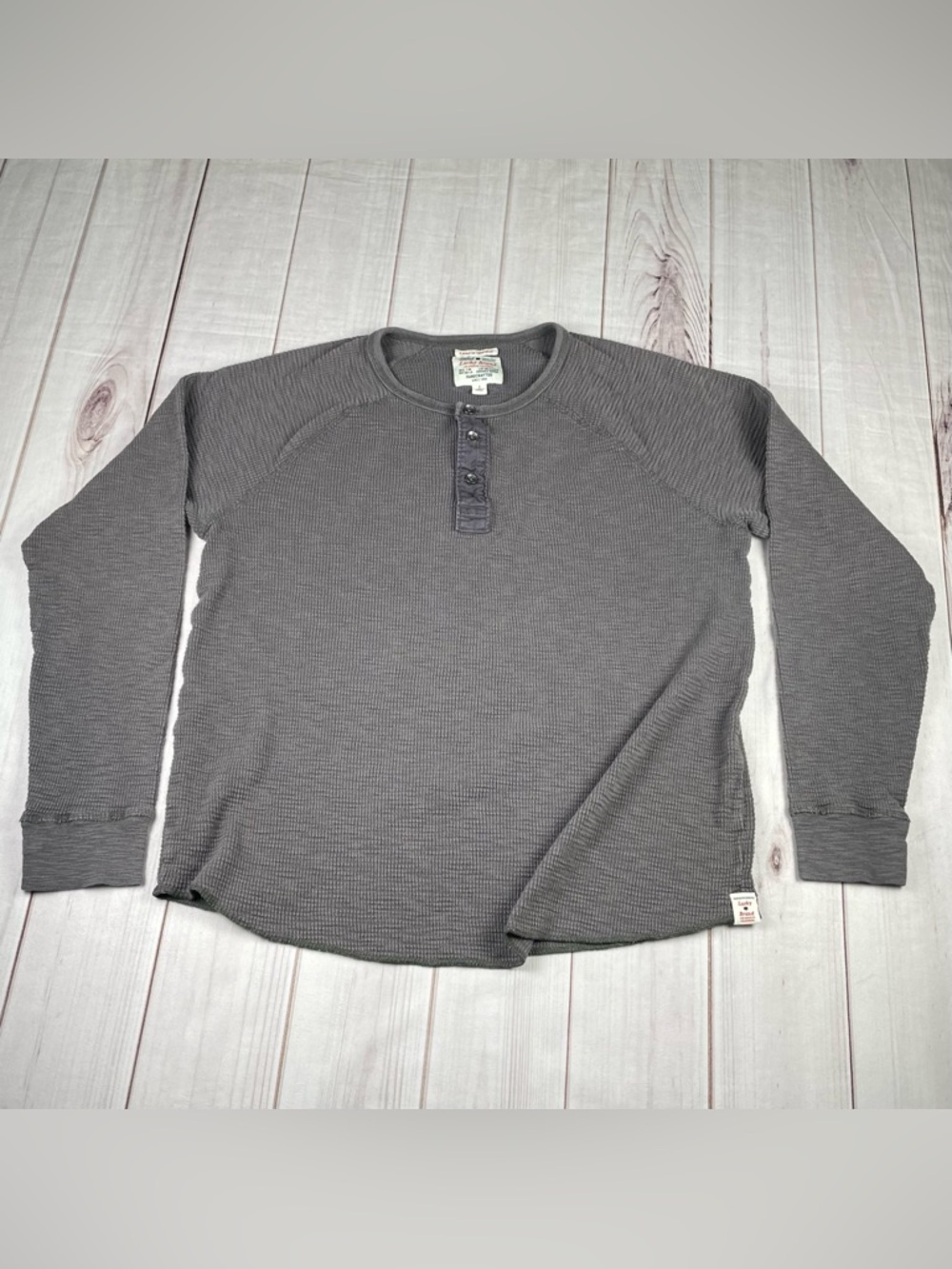 Lucky Brand Lived in Thermal Shirt Top Men’s L Gray Waffle Knit Casual Outdoors